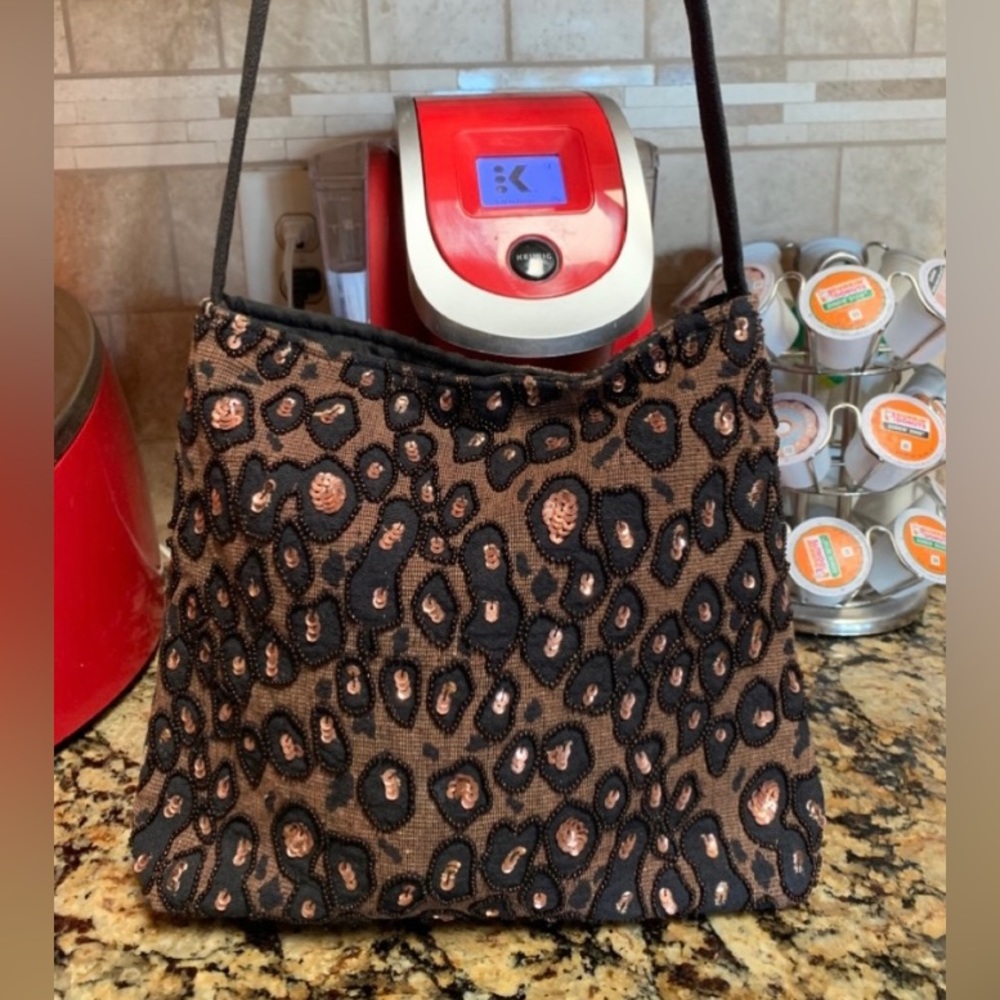 Tapestry Animal Print Shoulder Bag